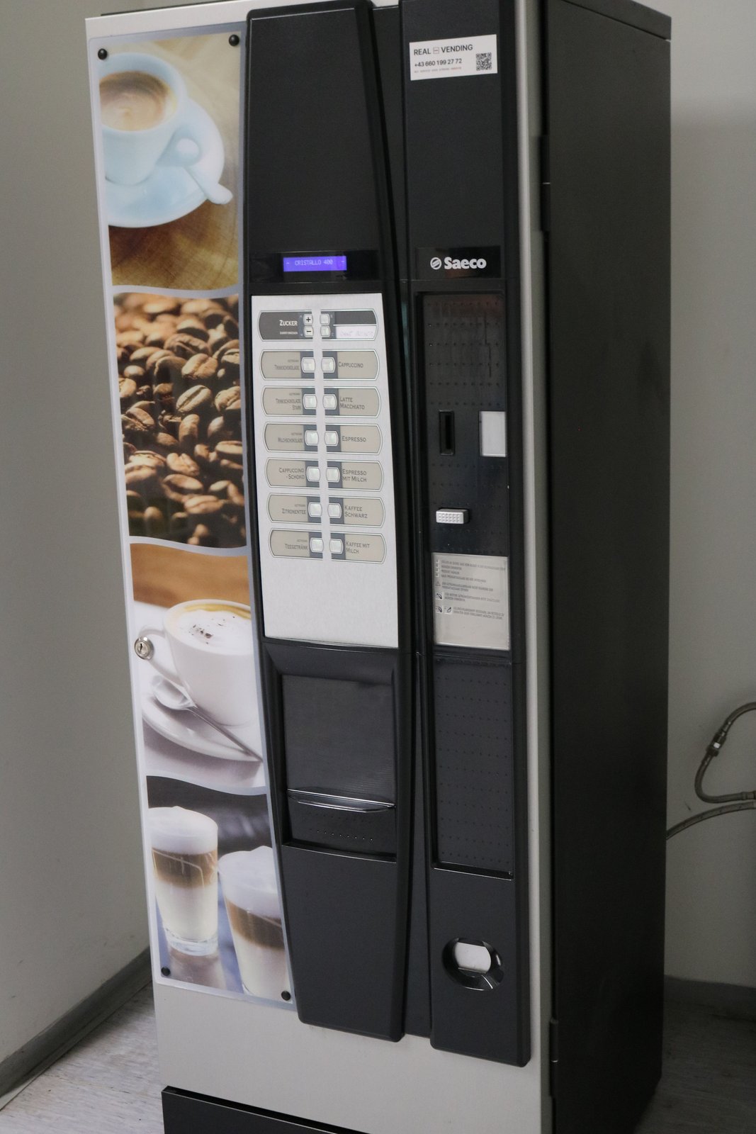 Kaffeeautomat von Real Vending am Standort